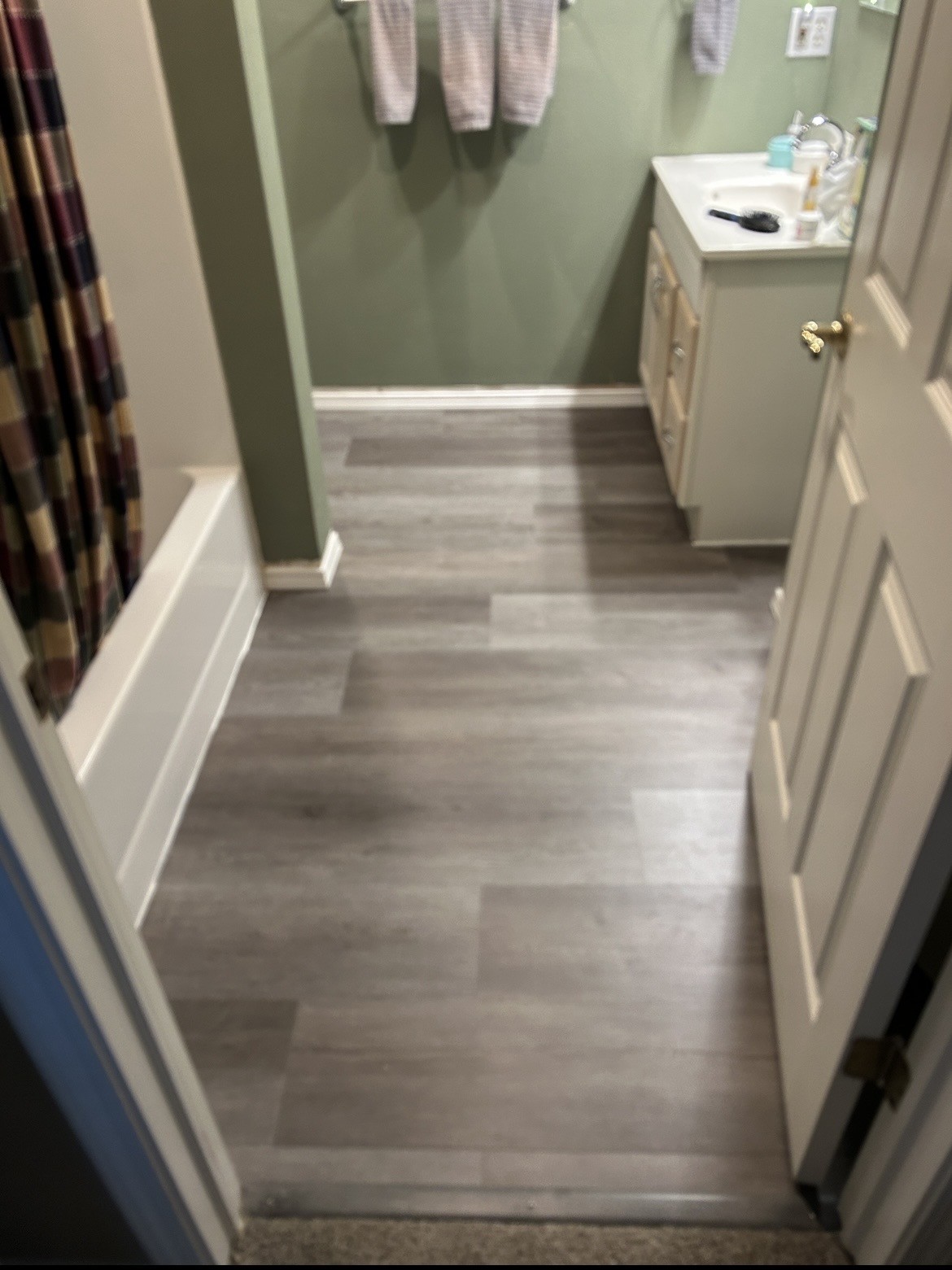 Bathroom Flooring & Trim Refresh